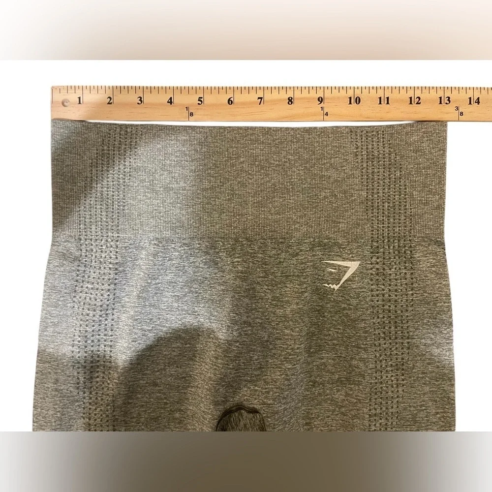 Gymshark Energy Seamless Leggings Size Small High Rise Green